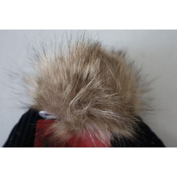 Moosejaw 8460447-W003A Women's One Size Black Winterfetti Pom Cuff Knit Beanie - Picture 7 of 8